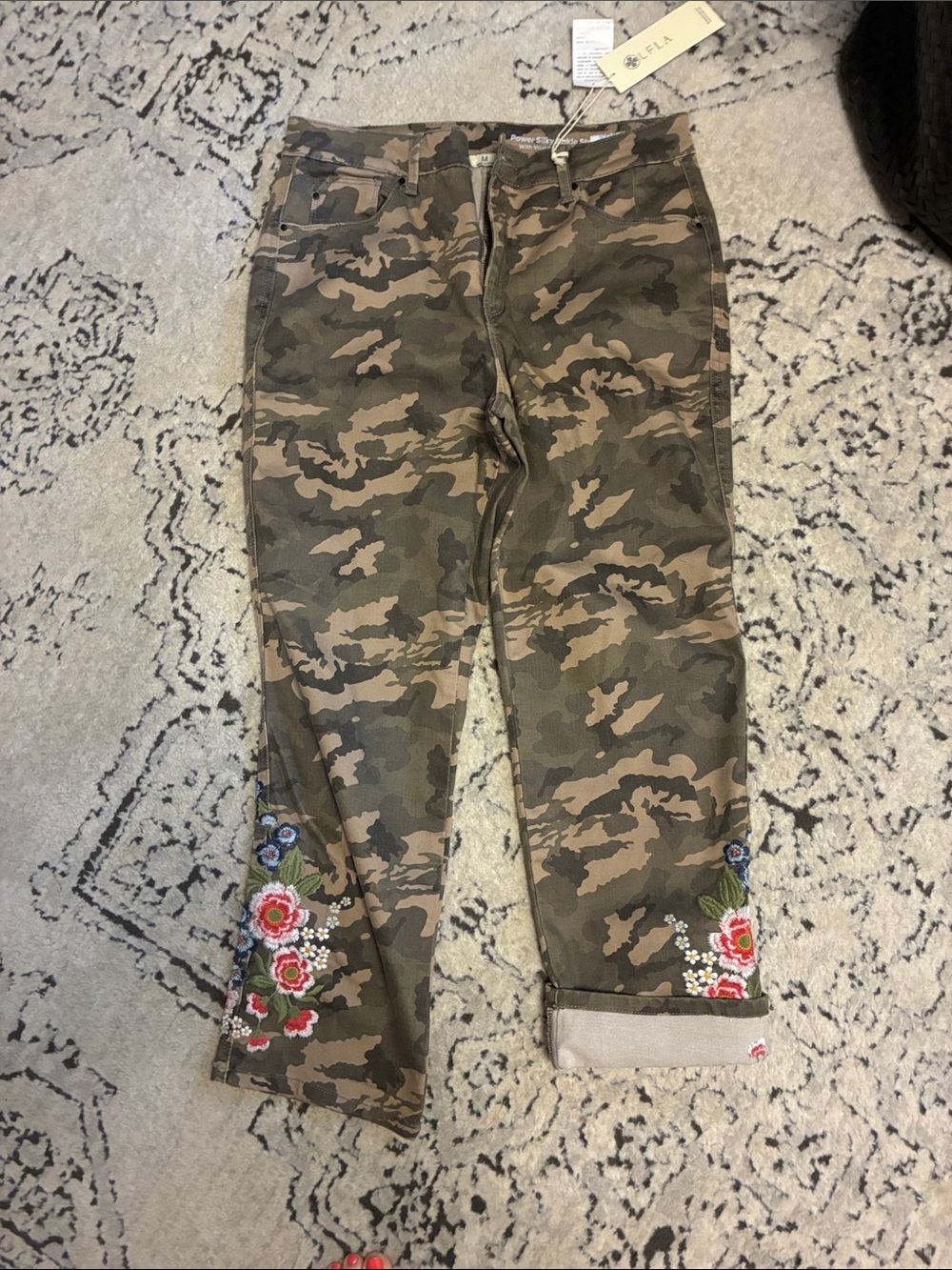 Laurie Felt Green Brown Camo Crop Pants with Floral Embroidery - Picture 8 of 9